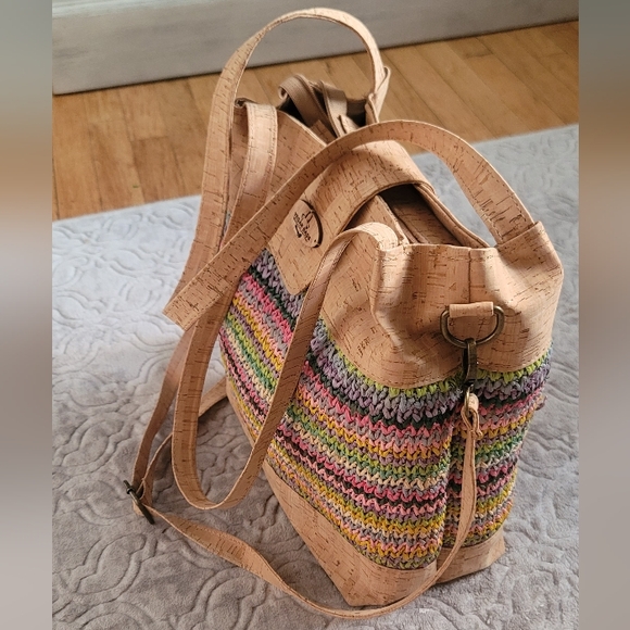 Vegan cork and raphia shoulder purse - Picture 4 of 14